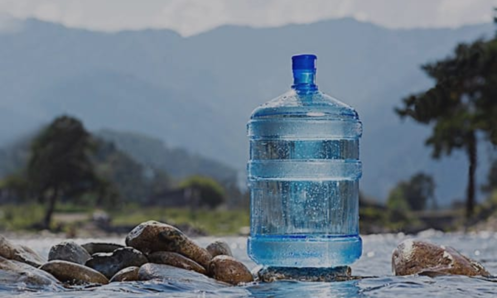 20 Liters of Water